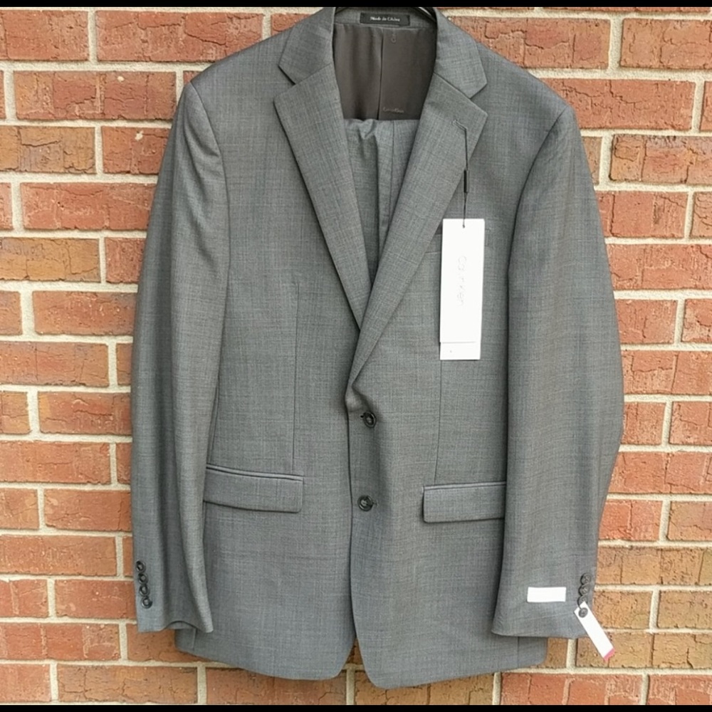 Brand New With Tags 42L Calvin Klein Charcoal Suit